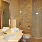 Daglezjowy Dwor 3*