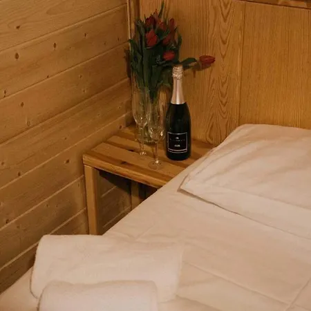 Daglezjowy Dwor 3* Osiek (Kuyavian-Pomeranian)