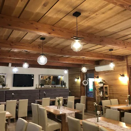 迪瓦尔酒店 宾馆 3*