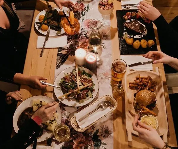 宾馆 迪瓦尔酒店 Osiek (Kuyavian-Pomeranian)